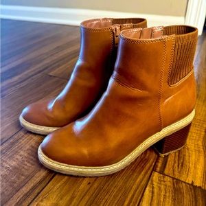 Women’s ankle boots- size 8